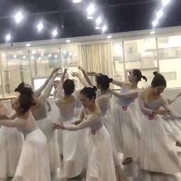 橘子甜成人舞蹈视频大全